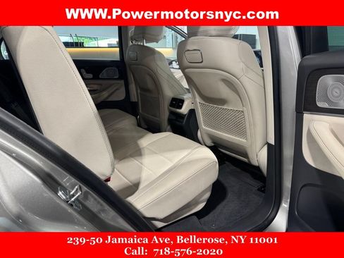 Used 2020 Mercedes-Benz GLE 350 w/ 3rd Row Seat Package image 24