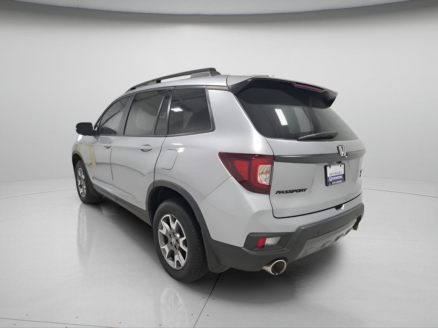 Used 2023 Honda Passport TrailSport image 5