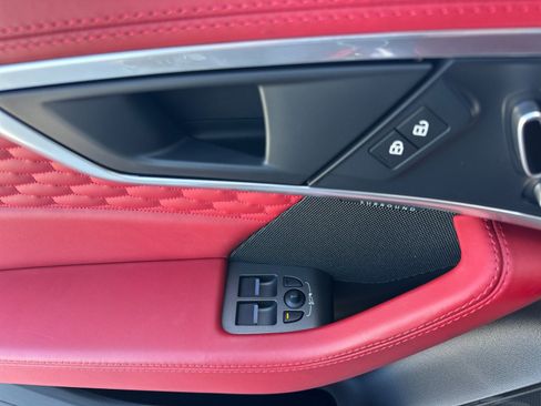 Used 2022 Jaguar F-TYPE R AWD/4WD image 11