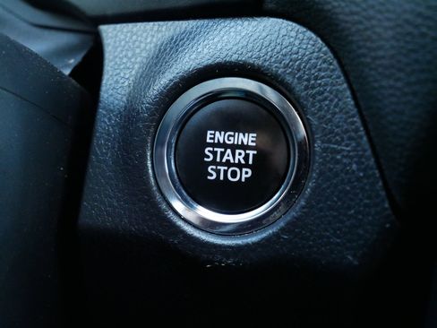 Used 2023 Toyota RAV4 XLE Premium image 30