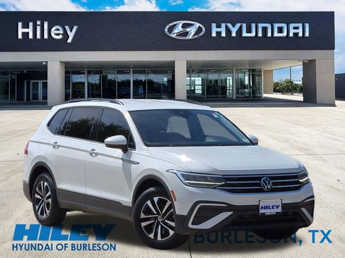 Used 2023 Volkswagen Tiguan S w/ Driver Assistance Package image 2