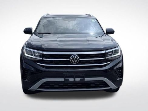 Used 2023 Volkswagen Atlas Cross Sport SE AWD/4WD image 2