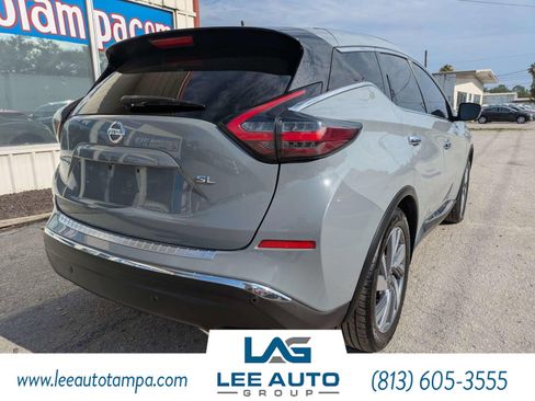 Used 2021 Nissan Murano SL w/ SL Moonroof Package FWD image 3