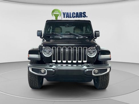 Used 2018 Jeep Wrangler Unlimited Sahara w/ Dual Top Group AWD/4WD image 8