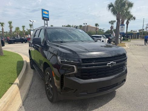 Used 2024 Chevrolet Tahoe RST w/ Luxury Package RWD image 2