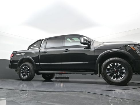 Used 2024 Nissan Titan PRO-4X w/ Pro-4x Convenience Package AWD/4WD image 21