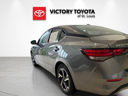 Used 2024 Nissan Sentra SV image 5