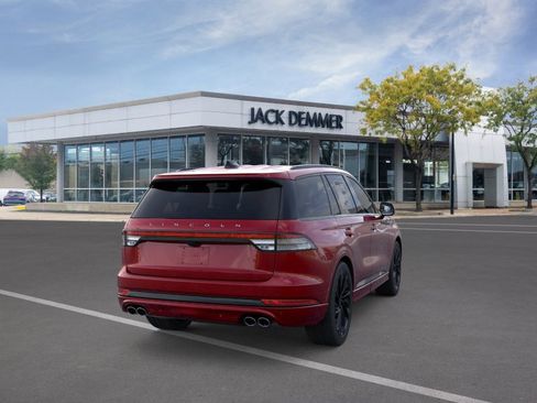 New 2026 Lincoln Aviator Reserve w/ Jet Appearance Package AWD/4WD image 8