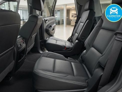 Used 2018 Chevrolet Tahoe LT AWD/4WD image 9