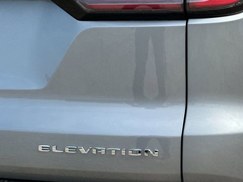 New 2026 GMC Acadia Elevation FWD image 28
