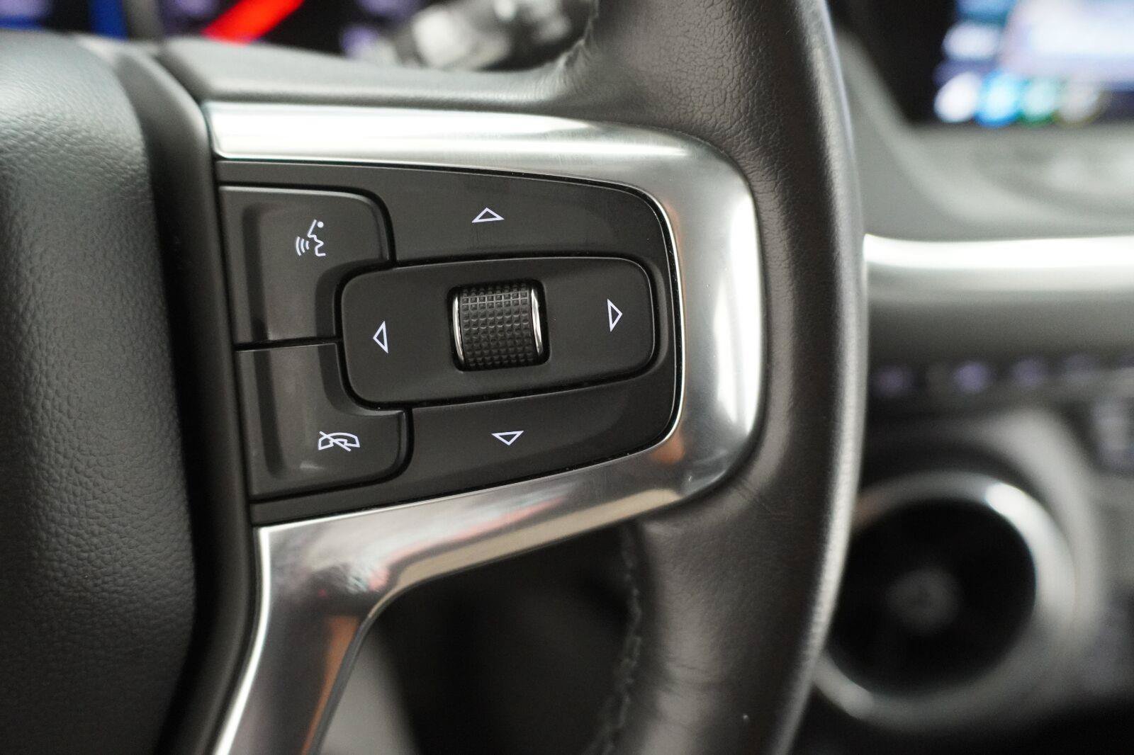 Used 2020 Chevrolet Blazer LT FWD image 10