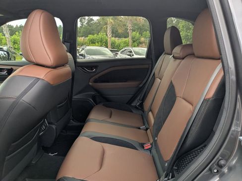 New 2026 Subaru Forester Touring AWD/4WD image 12
