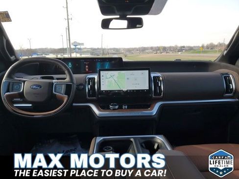Used 2025 Ford Expedition King Ranch image 23