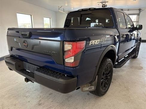 Used 2021 Nissan Titan PRO-4X w/ Pro-4x Convenience Package AWD/4WD image 24
