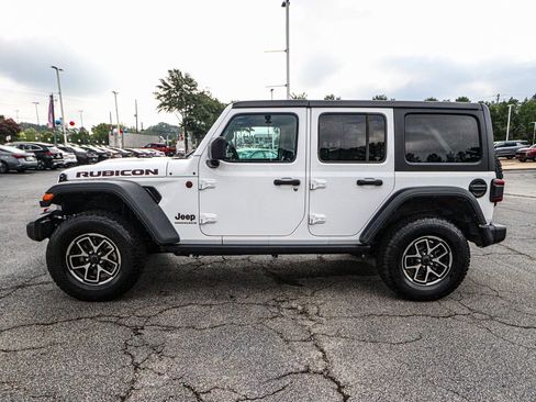 Used 2024 Jeep Wrangler Unlimited Rubicon image 7