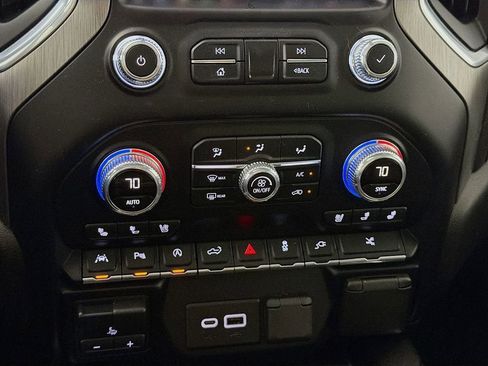 Used 2019 GMC Sierra 1500 Denali w/ Technology Package image 20