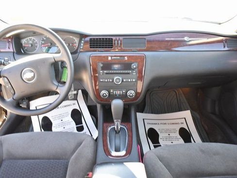 Used 2007 Chevrolet Impala LT image 18