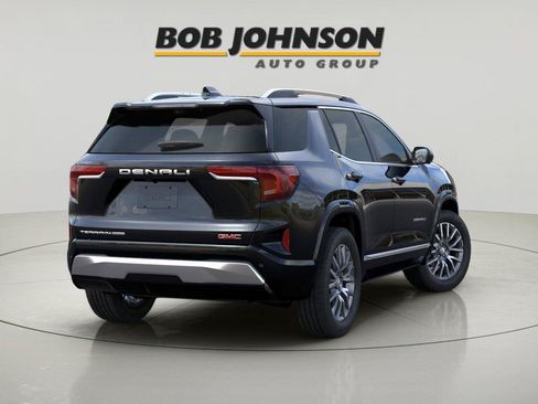 New 2027 GMC Terrain Denali w/ LPO, Floor Liner Package AWD/4WD image 7
