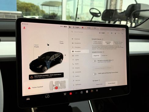 Used 2019 Tesla Model 3 Long Range RWD image 38