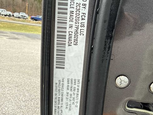 Used 2023 Dodge Challenger SXT w/ Plus Package image 13