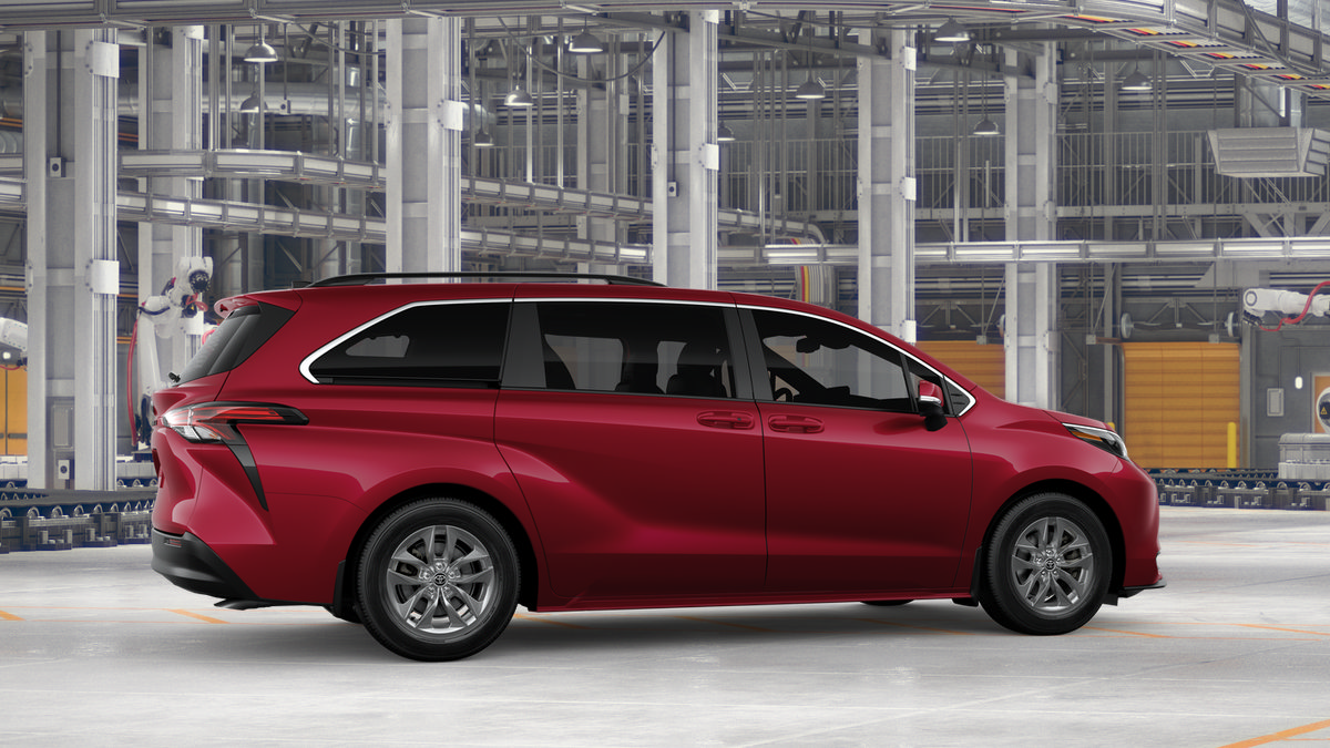 New 2026 Toyota Sienna LE FWD image 11