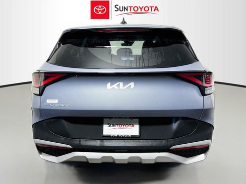 Used 2024 Kia Sportage EX FWD image 5