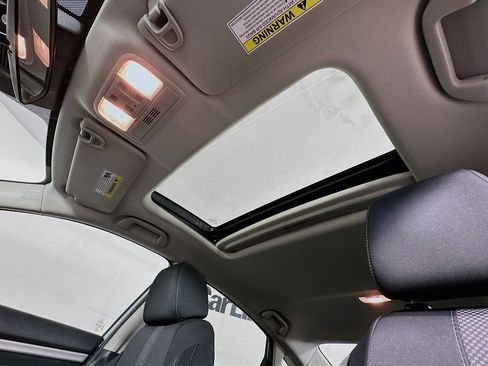 Used 2020 Honda Civic EX image 25