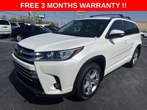 Used 2017 Toyota Highlander Limited w/ Carpet Mat Package AWD/4WD image 40