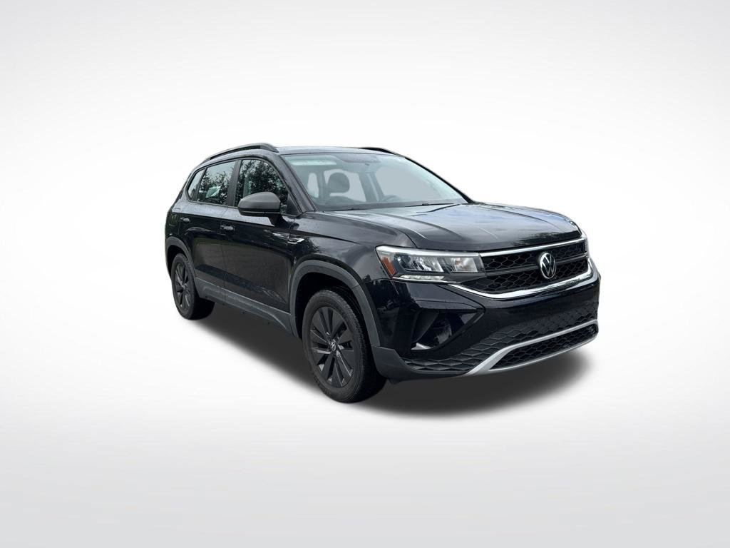 Certified 2022 Volkswagen Taos S AWD/4WD image 2
