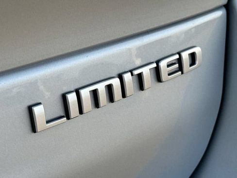 Used 2026 Jeep Grand Cherokee L Limited AWD/4WD image 10