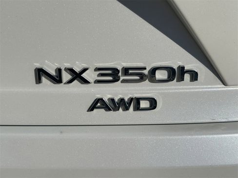 Used 2022 Lexus NX 350h AWD image 10