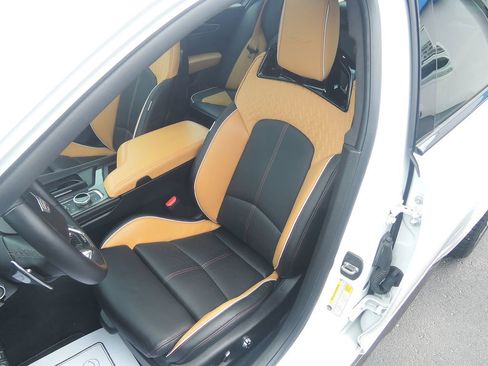 Used 2024 Cadillac CT5 V Blackwing w/ Carbon Fiber Package 2 RWD image 7