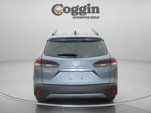 New 2026 Toyota Corolla Cross LE w/ Moonroof Package FWD image 15