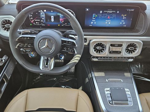 Certified 2025 Mercedes-Benz G 63 AMG 4MATIC image 20