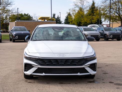 New 2025 Hyundai Elantra Sport image 2