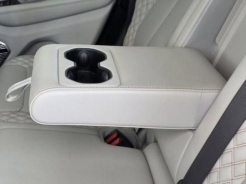 Used 2023 Jeep Grand Cherokee Summit w/ Adv Protech Group IV RWD image 11