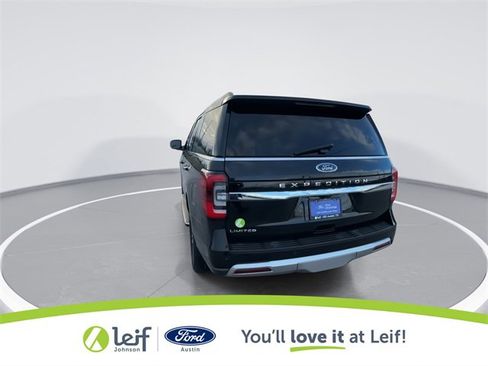 Used 2022 Ford Expedition Limited image 9