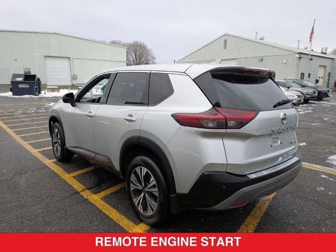 Certified 2021 Nissan Rogue SV image 6