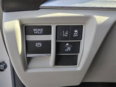 Used 2020 Acura MDX SH-AWD image 26