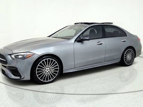 Used 2024 Mercedes-Benz C 300 Sedan image 4