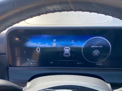 Certified 2024 Kia Seltos SX w/ SX Sunroof Package AWD/4WD image 20