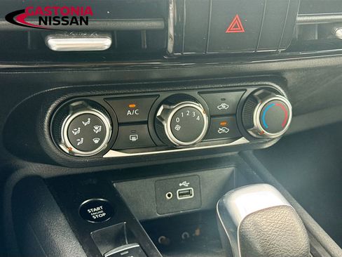 Used 2025 Nissan Kicks S FWD image 18