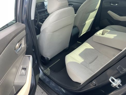 Used 2023 Honda Accord EX image 26