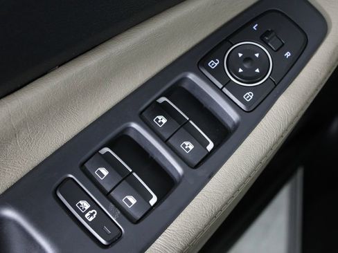 Certified 2023 Hyundai Santa Fe SEL FWD image 24