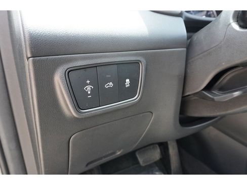 Used 2024 Hyundai Santa Cruz SEL FWD image 18
