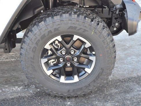 New 2026 Jeep Gladiator Rubicon image 10