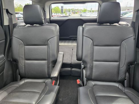 Used 2019 GMC Acadia SLT image 13