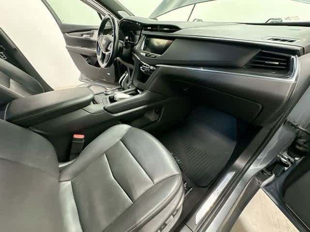 Used 2020 Cadillac XT5 Premium Luxury AWD/4WD image 23