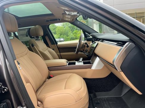 New 2026 Land Rover Range Rover SE AWD/4WD image 29