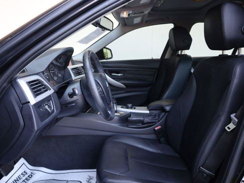Used 2012 BMW 328i Sedan RWD image 18
